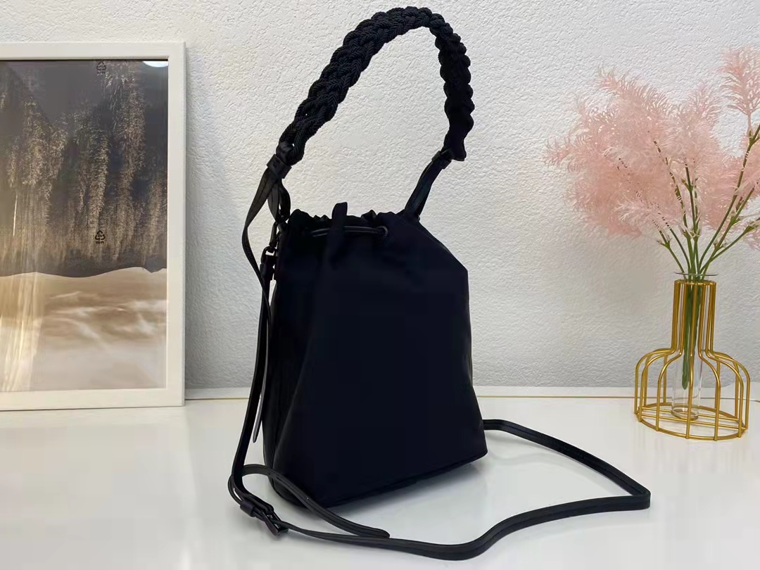 1b9aca31fd6a2ea4cee57c7f790b5711_1650424580_8745.jpg 1b9aca31fd6a2ea4cee57c7f790b5711_1650424580_8745.jpg