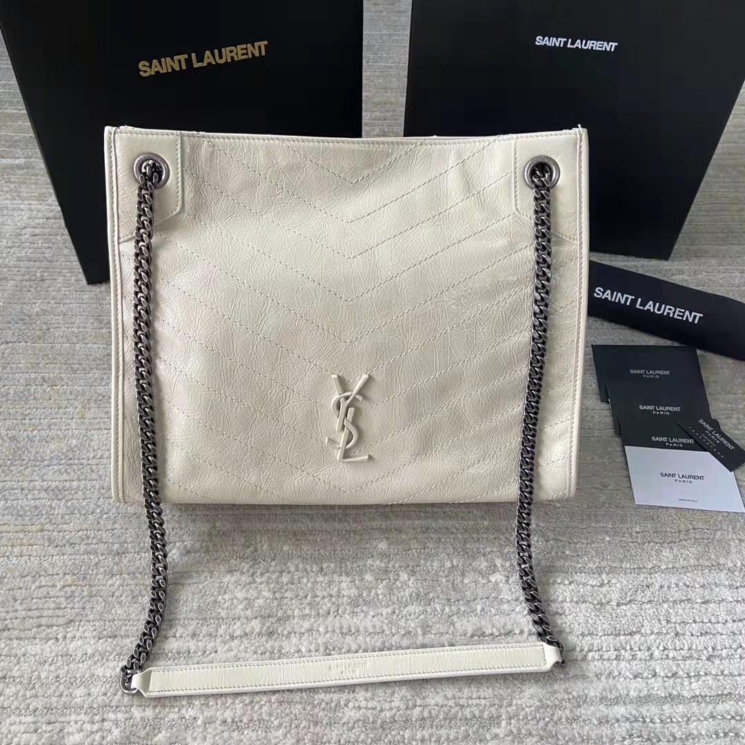 efe18c1047fca94e871177bfd204cb5f_1650345368_0383.jpg efe18c1047fca94e871177bfd204cb5f_1650345368_0383.jpg