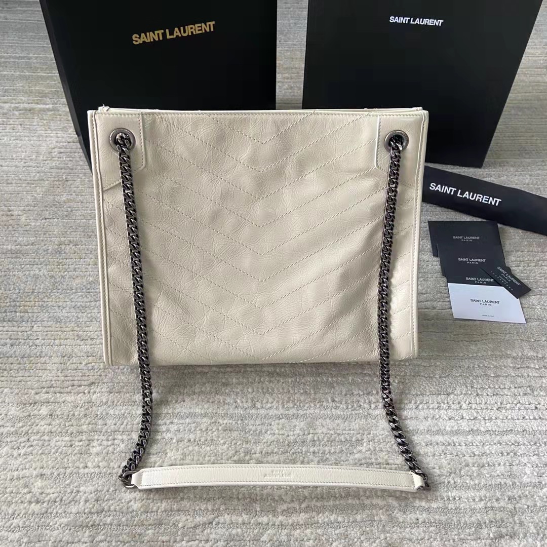 efe18c1047fca94e871177bfd204cb5f_1650345370_1061.jpg efe18c1047fca94e871177bfd204cb5f_1650345370_1061.jpg